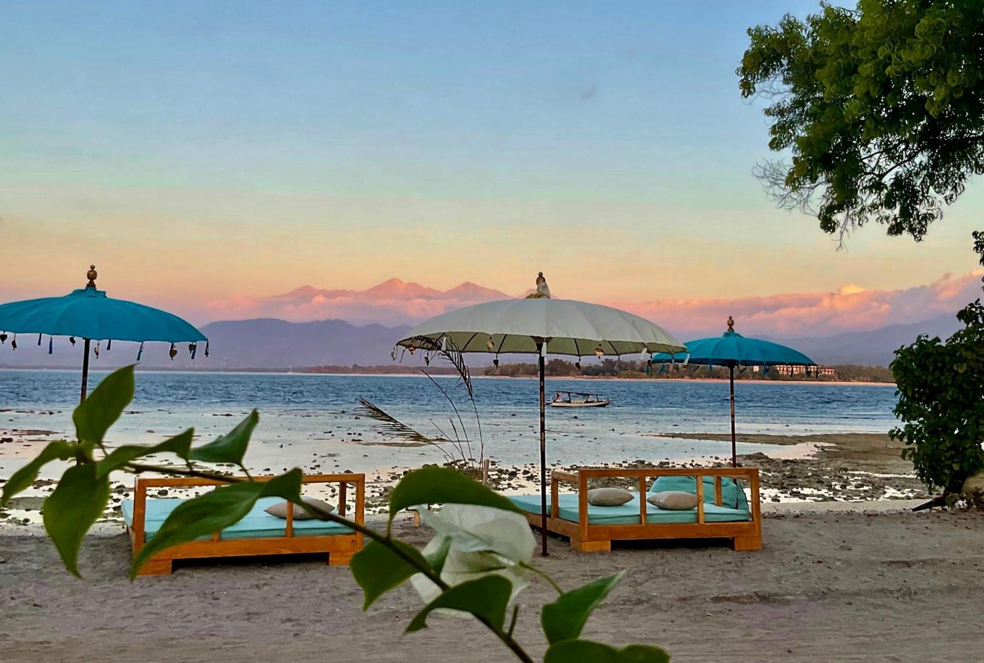 Mandala Beach Healing Rooms 吉利阿尔 外观 照片