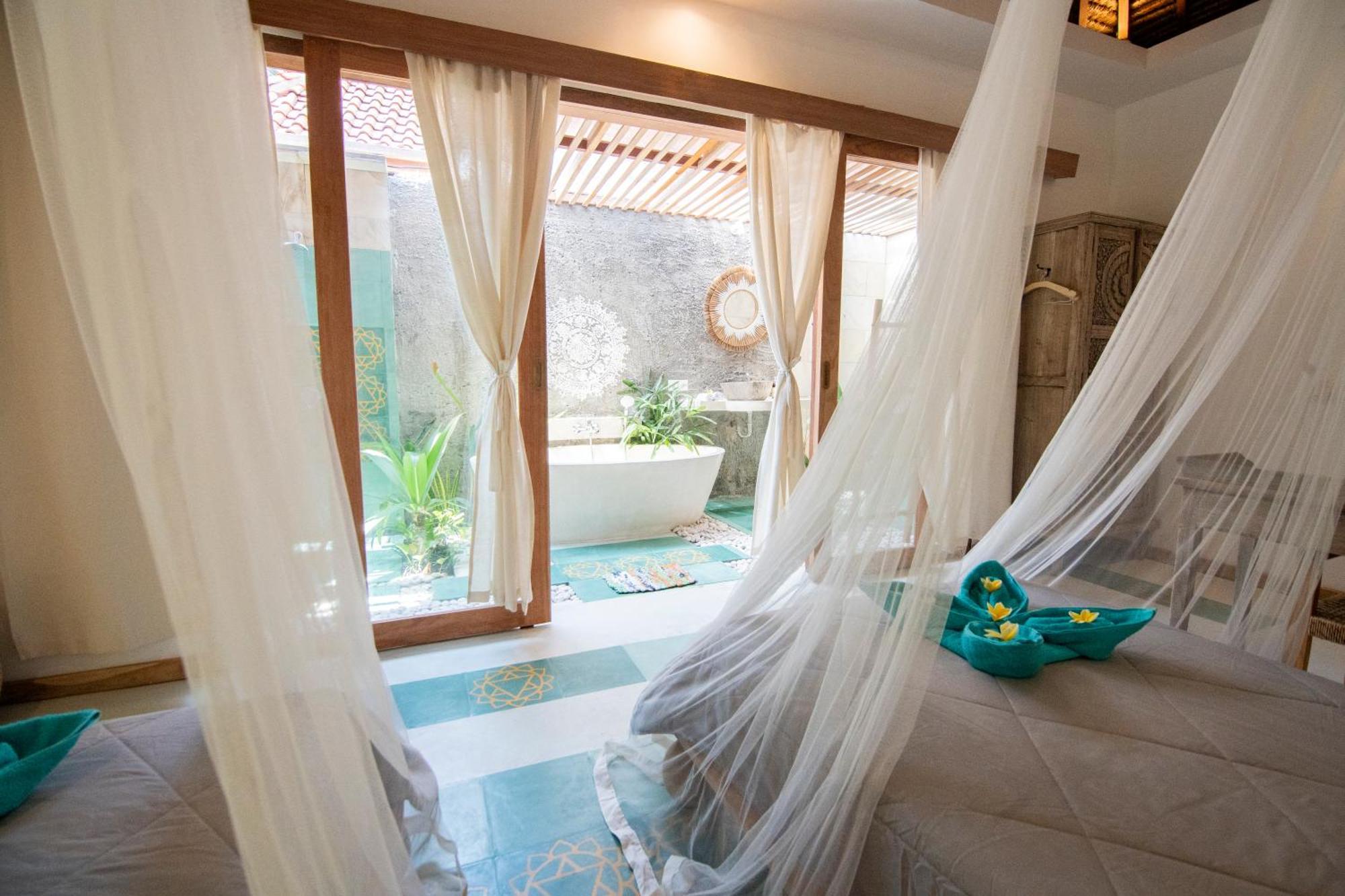 Mandala Beach Healing Rooms 吉利阿尔 外观 照片