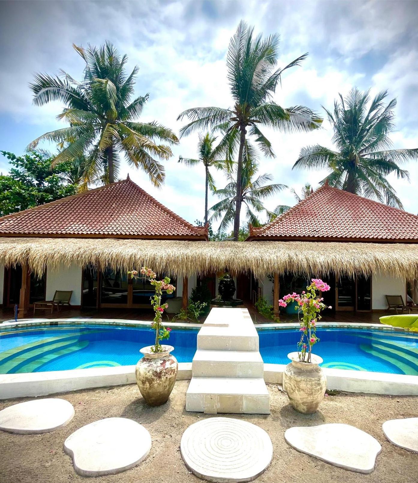 Mandala Beach Healing Rooms 吉利阿尔 外观 照片